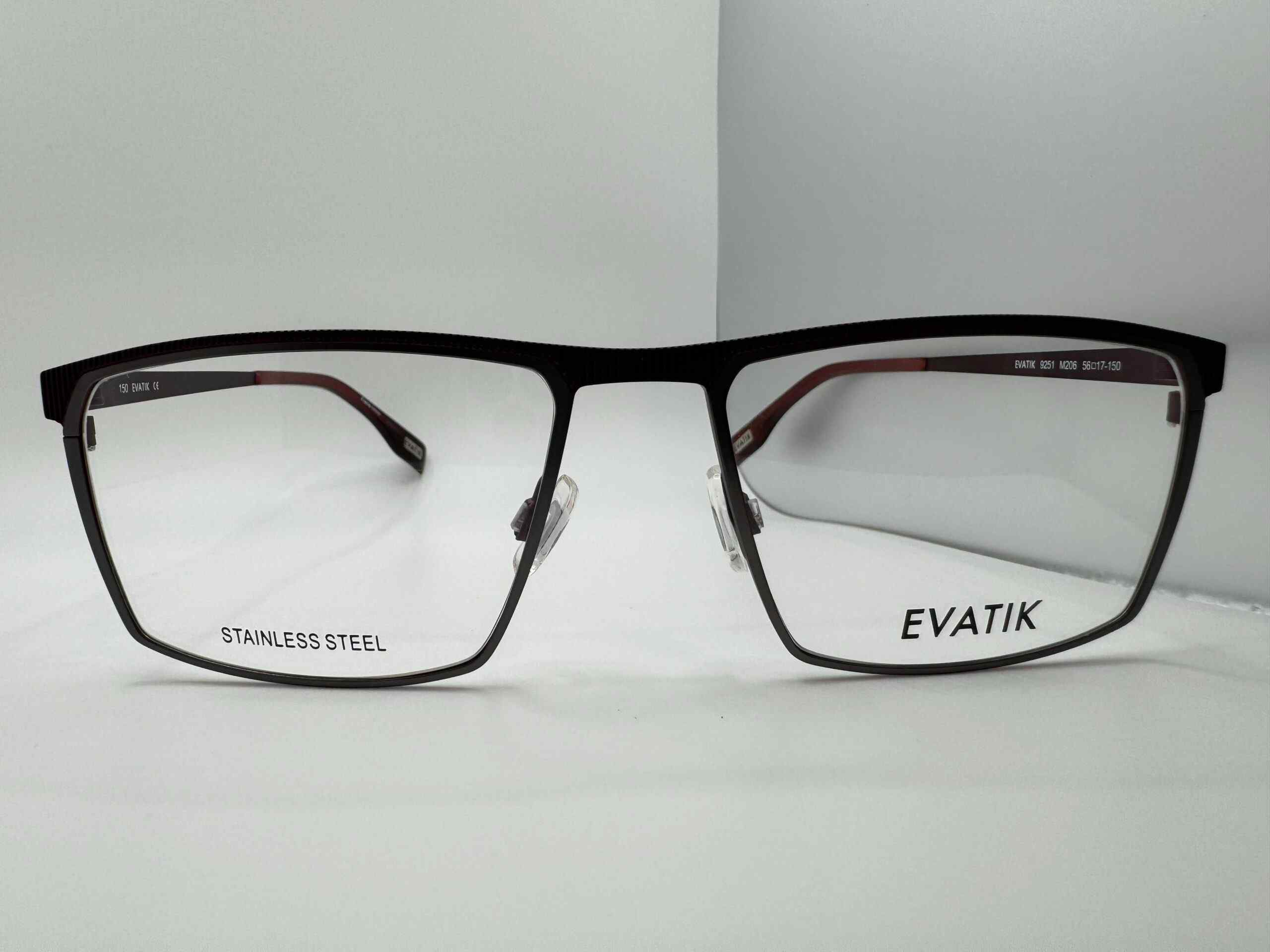 eyeglasses