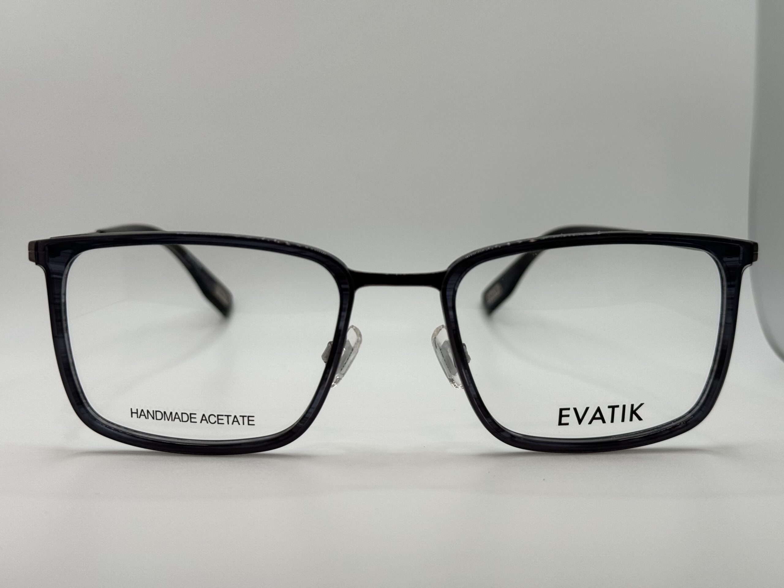 eyeglasses