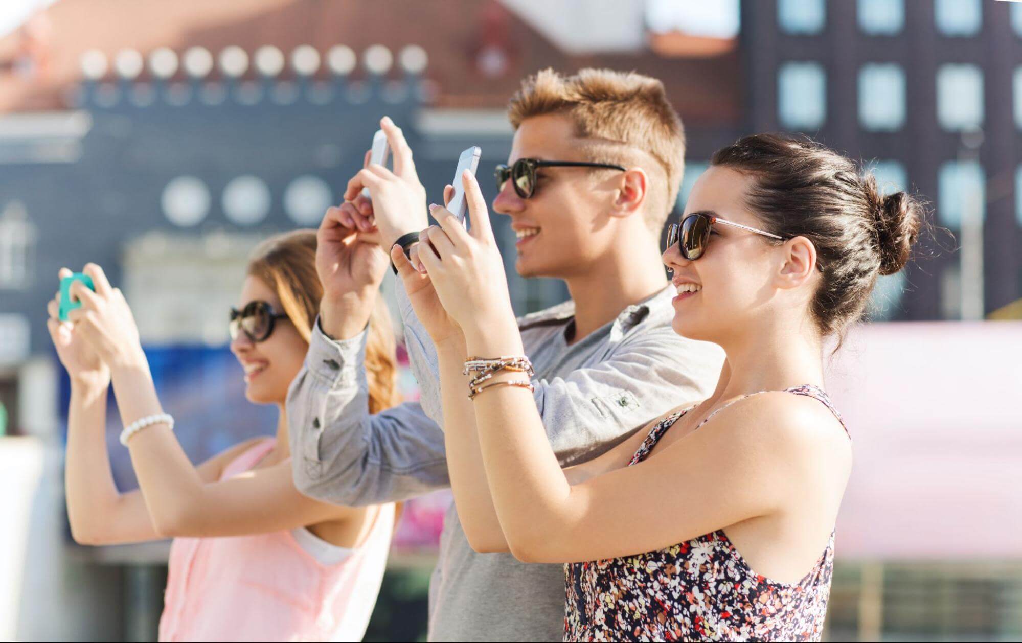 people using homemade eclipse glasses