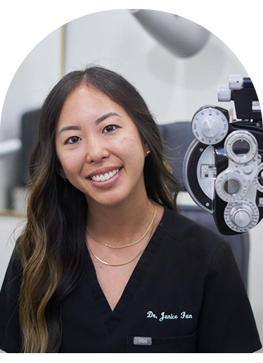 Dr. Janice Fan examining patient